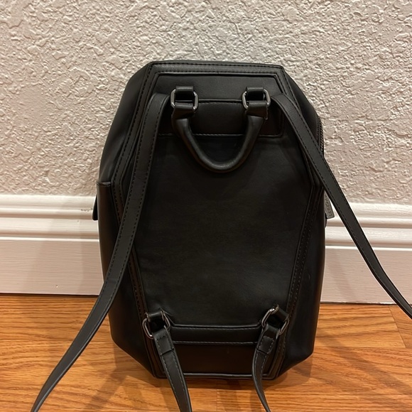 Blackcraft Coffin Purse - Picture 3 of 8